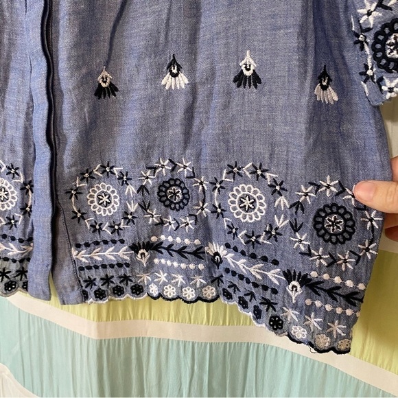 Walter Baker Boho Embroirded Floral Chambray Top Sz Small - Picture 4 of 7